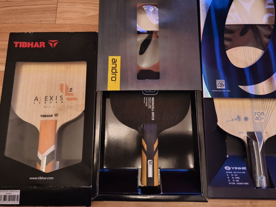 Для настольного тенниса; тенниски , трико