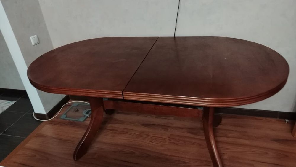 Стол сатылады керемет жағдайда