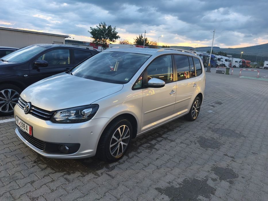 VOLKSWAGEN Touran 2015 — imagine 2