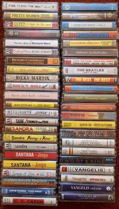 Casete audio cu muzică pop, rock, euro dance, jazz, clasică etc.