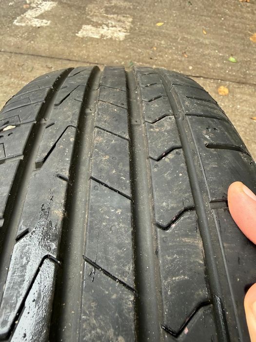 Hankook 215/65 R 17 99v
