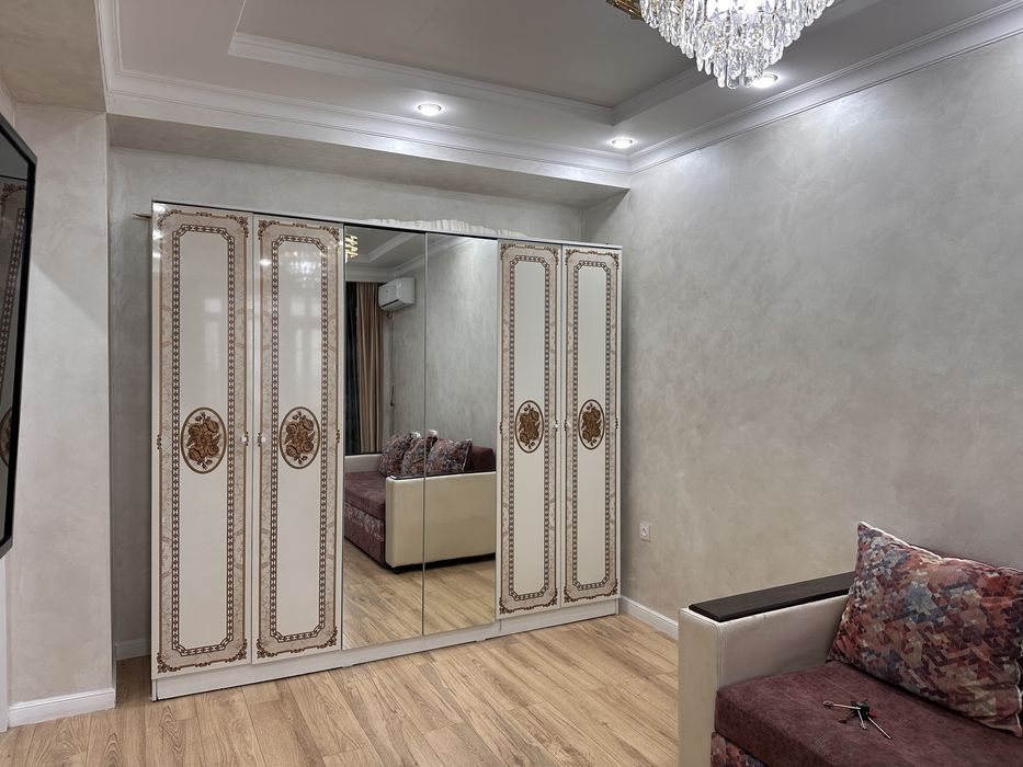 Сдам 1 ком кв 8 мкр 15 дом