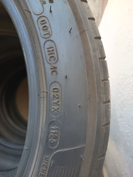 VÂNDUT.                    235 45 17 Michelin pilot sport 4, vară ,