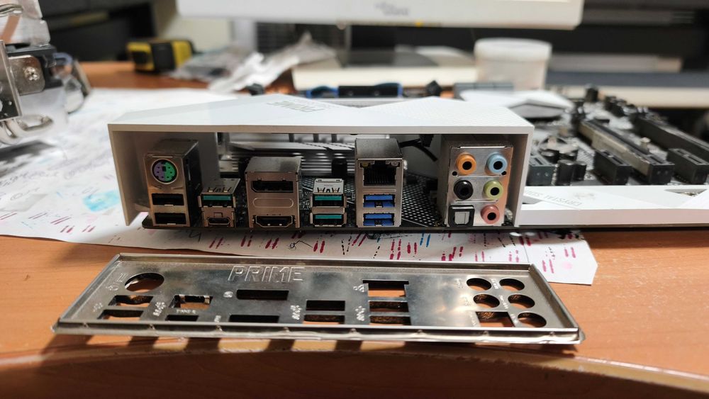 дъно MSI Z390 GAMING PLUS 100 евро