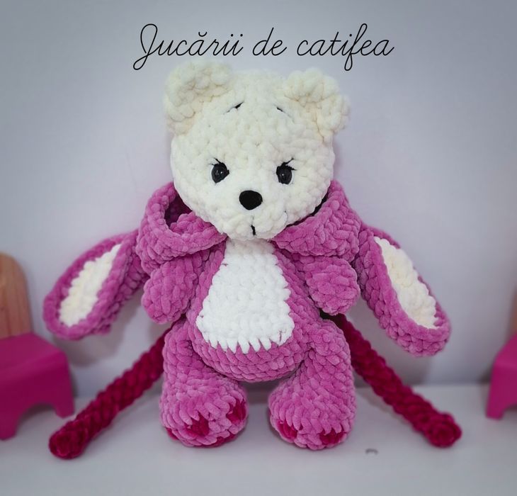 Ursuleț crosetat cu glugă Stitch