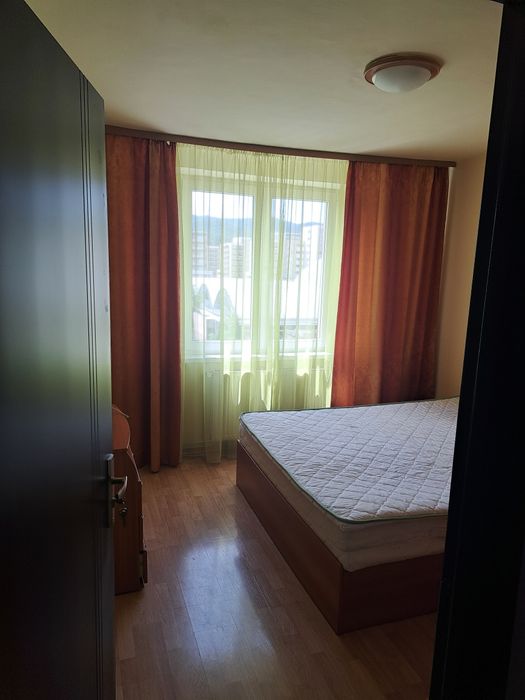 Inchiriez apartament 2 camere