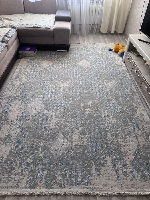 Продам ковер б/у!