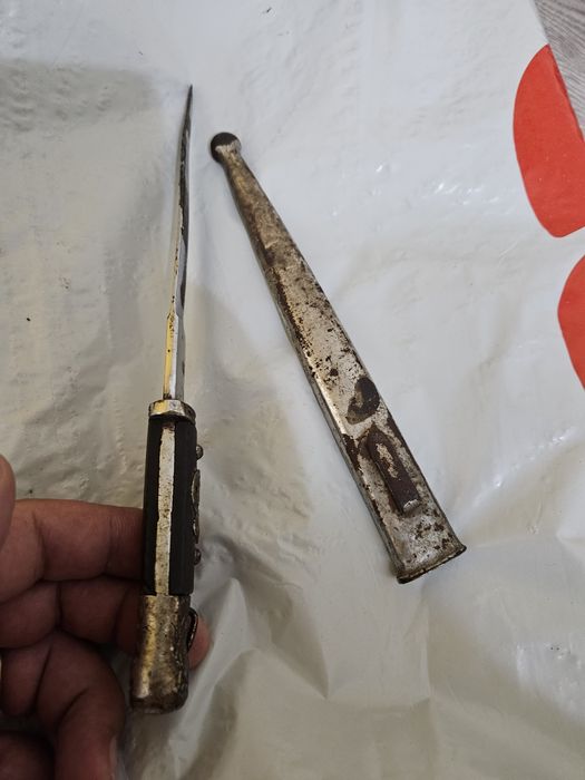 De vanzare stilat vechi