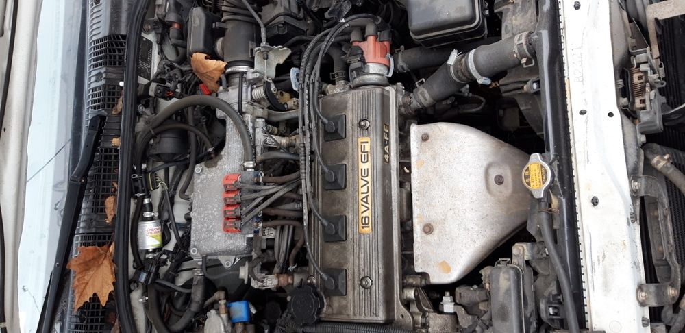 Toyota Carina 1.6 benzin