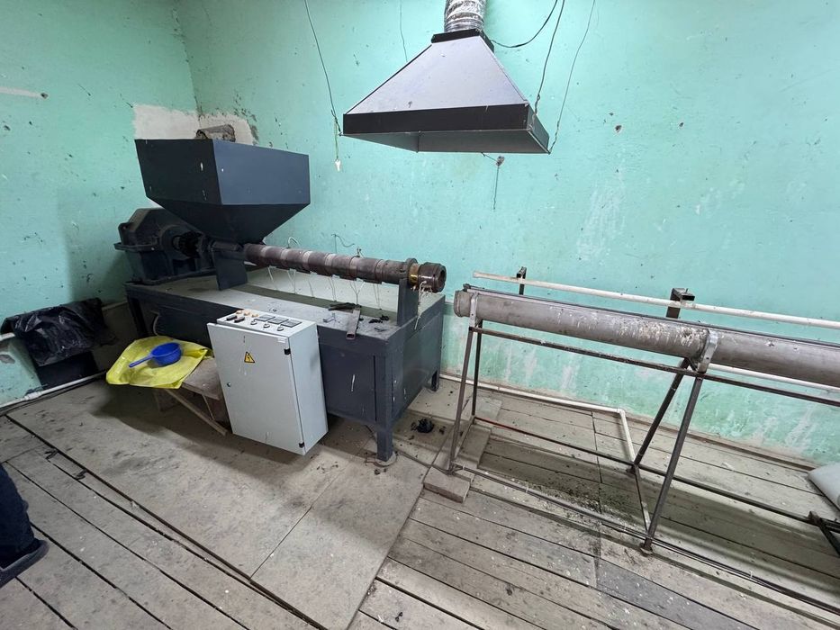 Акфа профиллар четидаги резинкасини и/ч станок