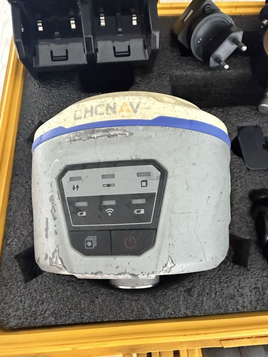 Продам комплект GNSS RTK CHCNAV i50 + контроллер HCE320