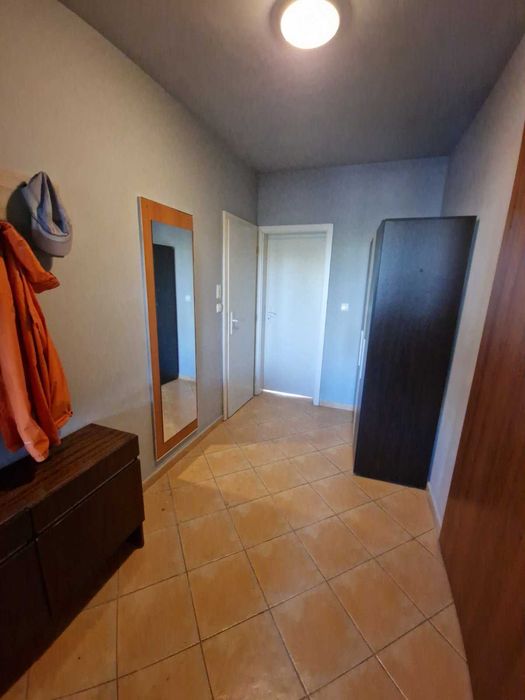 Дава се под наем Двустаен апартамент в София, Лозенец - 65 кв.м за 561 € - Снимка #1