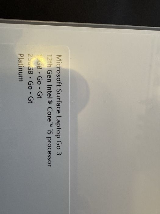 Laptop sigilat Microsoft surface go 3 12,4 inchi 16 GB RAM 256 GB ROM