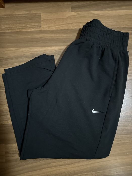 Nike спортно долнище размер S