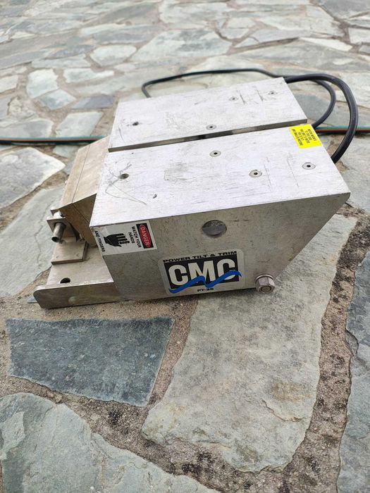 Trim electric,jack plate,model CMC PT 35