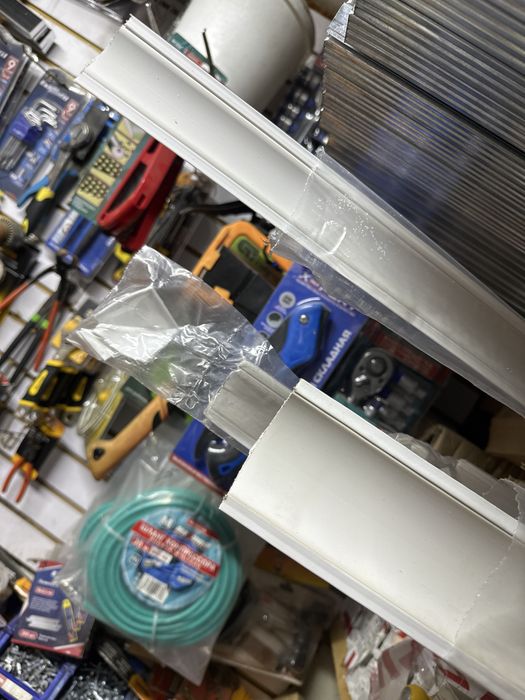 Плинтус для ванны или уголок для ванны