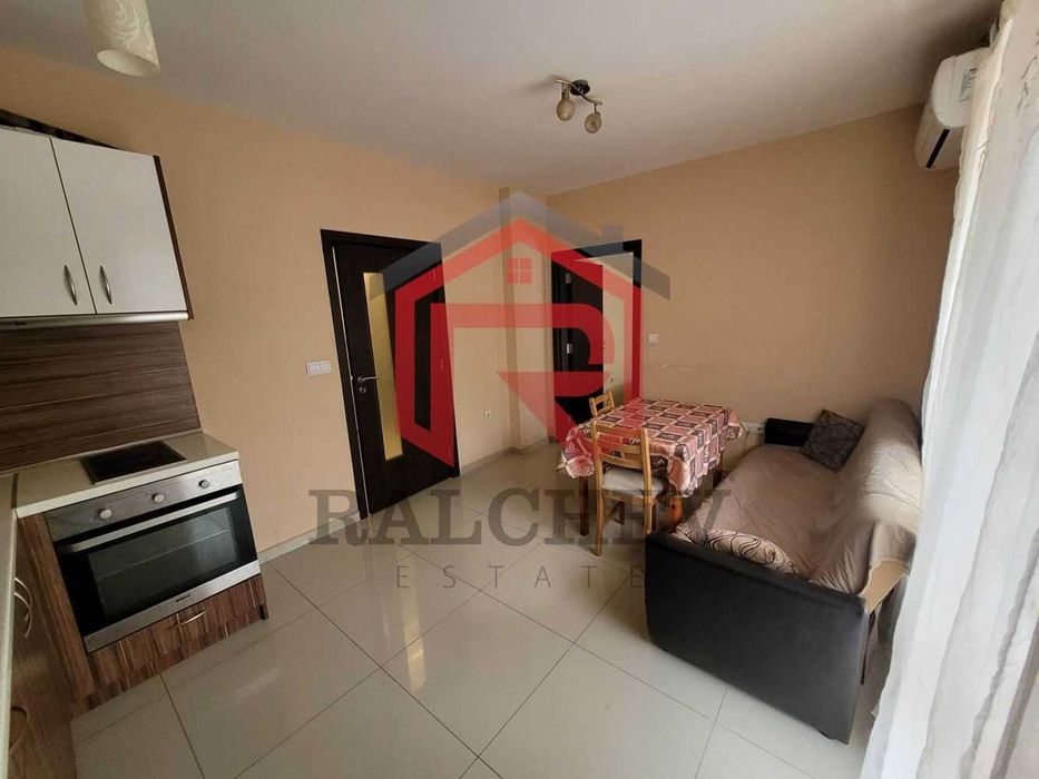 Дава се под наем Двустаен апартамент в Варна, Възраждане 3 - 50 кв.м за 306 € - Снимка #1