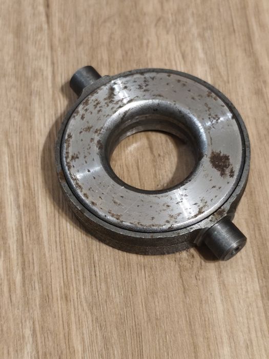 Лагер аксиален москвич 2140