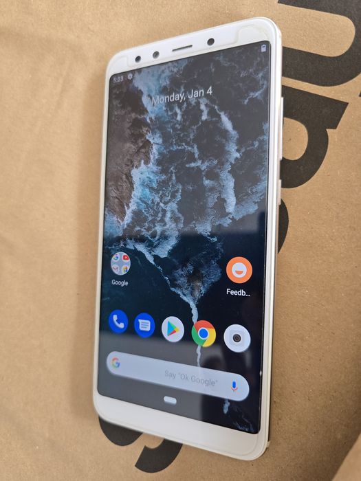 Xiaomi Mi A2 Перфектен