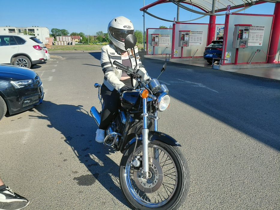 Kawasaki El 252 B