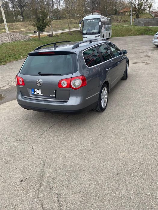 Vand Volkswagen Passat b6 1.9 TDI cod motor BLS