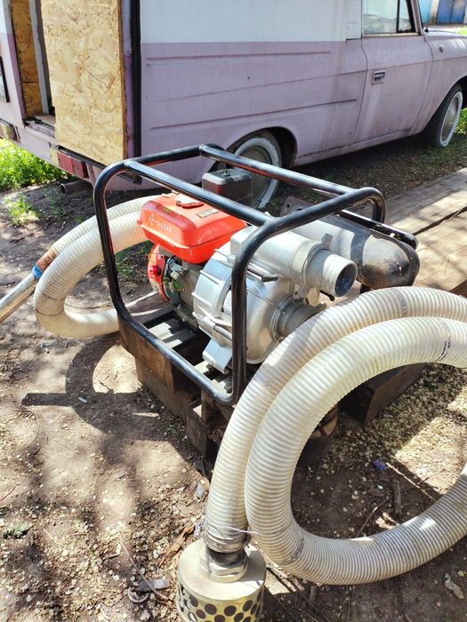 Бензиновая Мото помпа