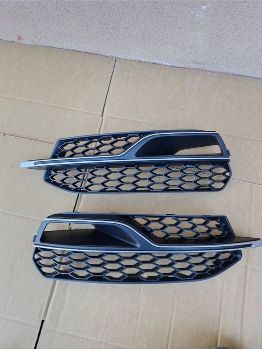 Grila grile proiector ceata Audi A3 8V S3 S-line 2012-2016