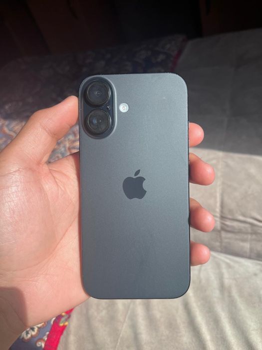 Iphone 16 базовый