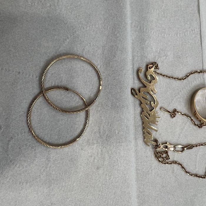 Продам золото 585