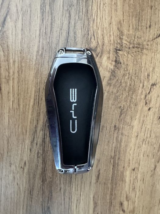 Продам чехол для ключа BYD