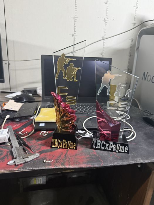 медали кубки на заказ