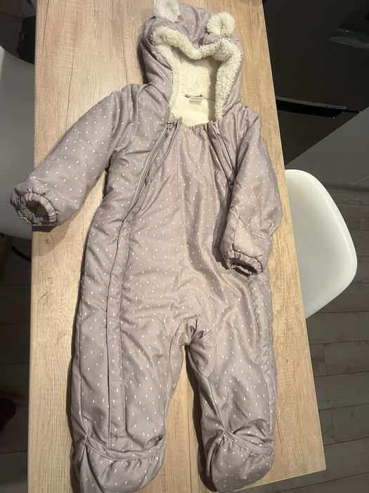 Costum salopeta vătuită bebe H&M  mărimea 68