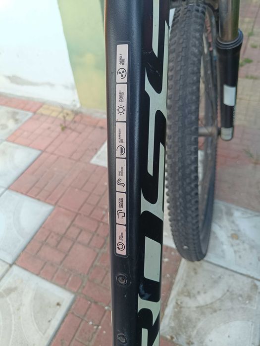 Bicicleta MTB Kross Level R2