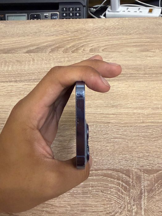 Продам iphone 13 pro max 256gb