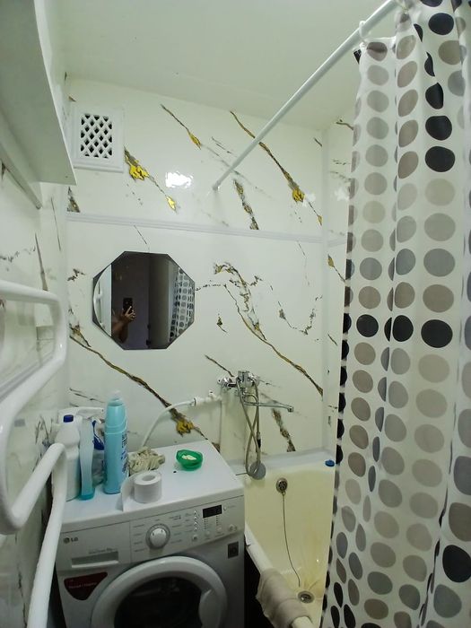 Сдам 2х. Комнатную кв. 42.кв.м.