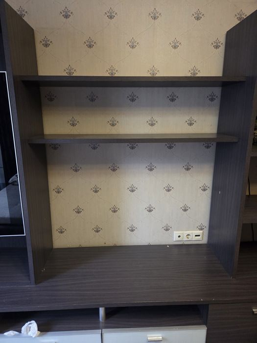 Продам стенку-шкаф срочно