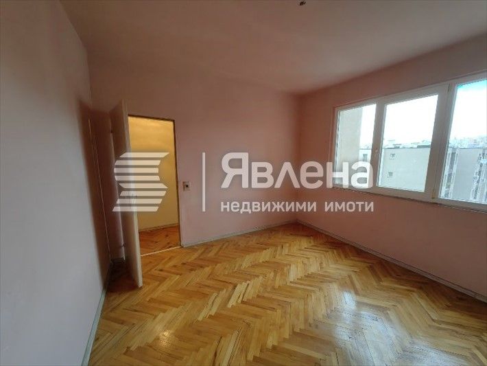 Продава се Тристаен апартамент в Благоевград, Еленово 2 - 84 кв.м за 1072 €/кв.м - Снимка #8