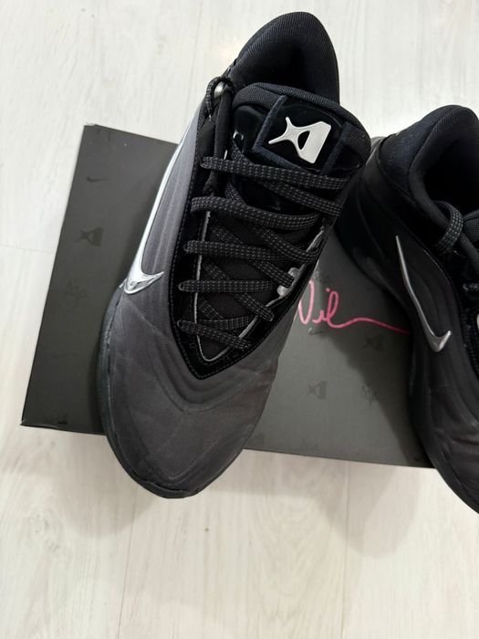 Найк маратонки 40 размер