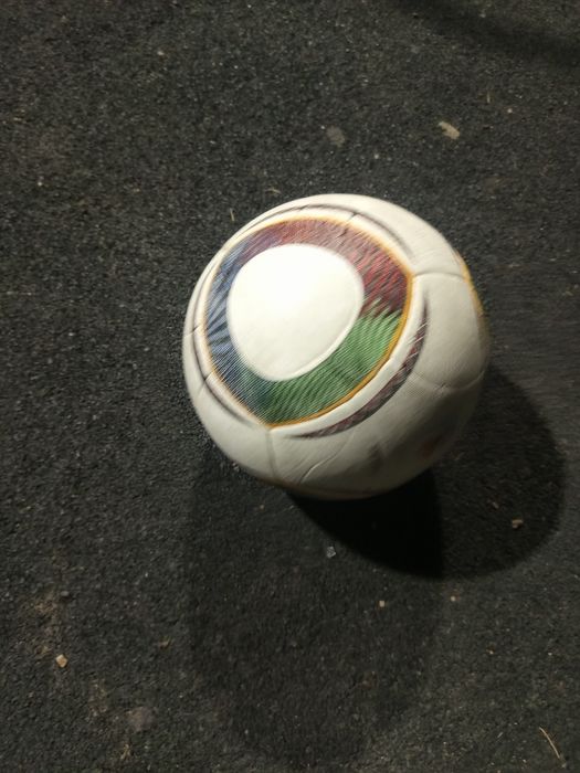 Продам футбольный мяч