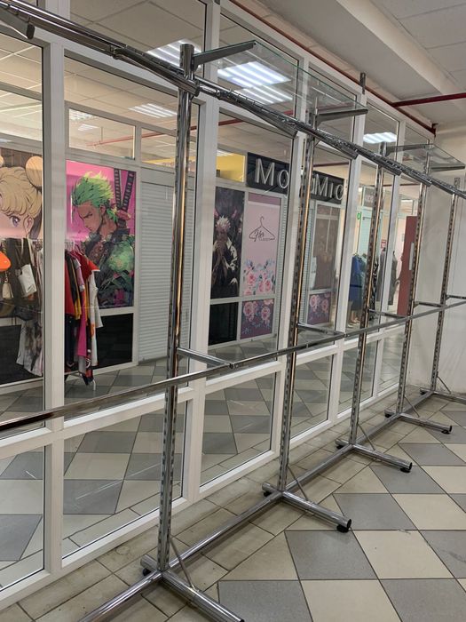 Продам торговое-оборудование!!