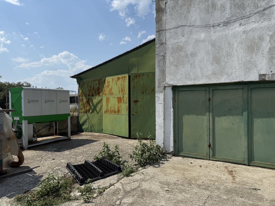 Фабрика/склад/цех за продажба - Готов за работа