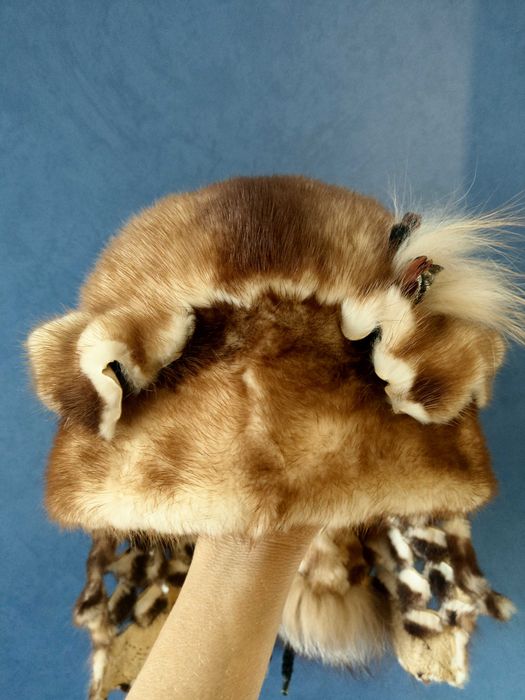 Продам норковую шапку