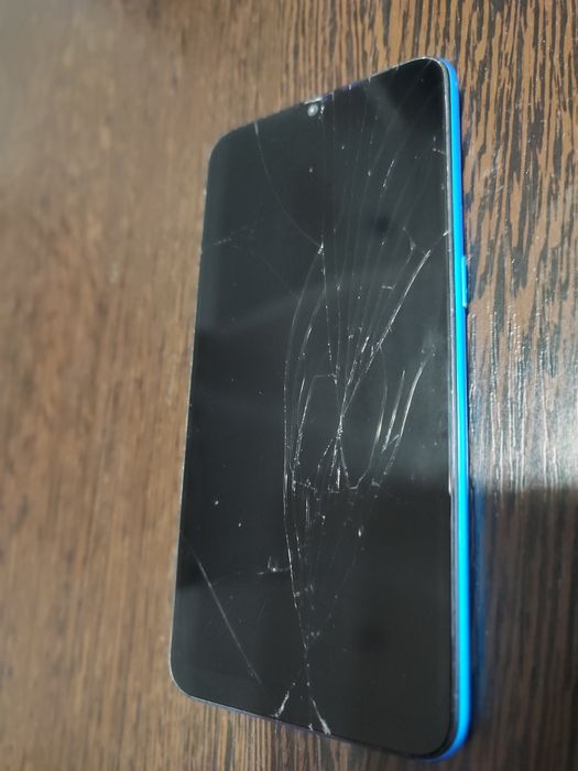 Телефон OPPO A12-за 12000т