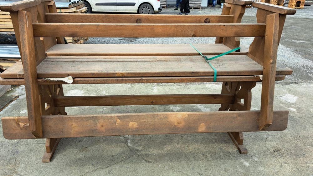 Маса + 2бр.пейки  масив комплект