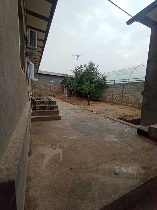 4 сотих 4 хона ховли сотилади...СРОЧНОО...