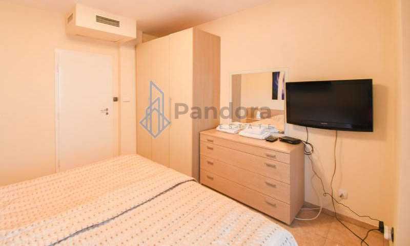 Дава се под наем Тристаен апартамент в София, Гео Милев - 96 кв.м за 768 € - Снимка #4