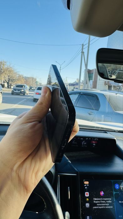 IPhone 13 128gb midnight