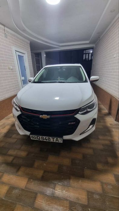 Onix primer 2 Sotiladi