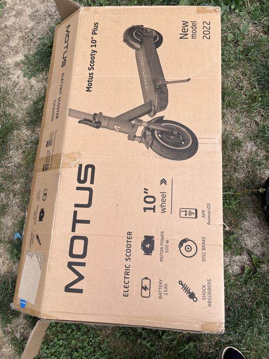 Trotineta electrica Motus Scooty 10” Plus