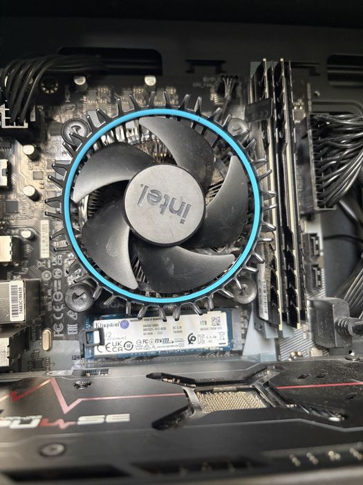 Calculator gaming(pc gaming) sau setup complet